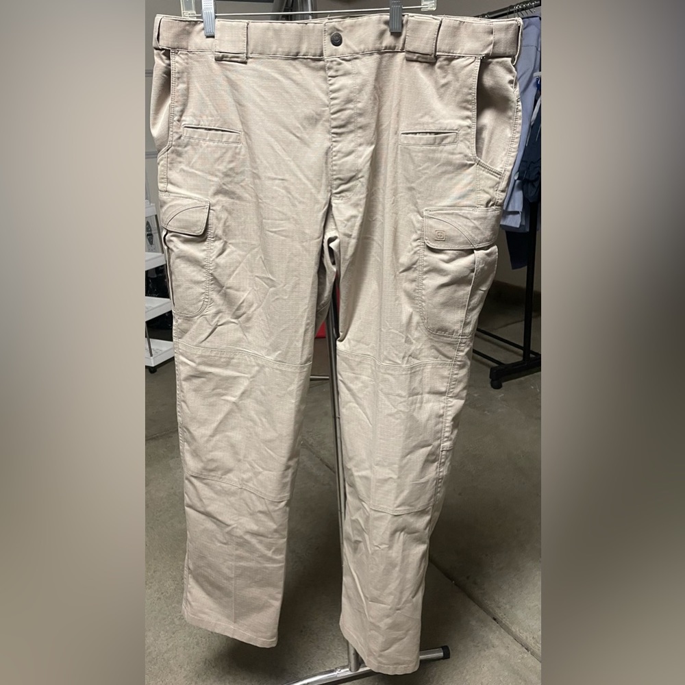 Men’s 5.11 Tactical Series Cargo Pants Size 40x34